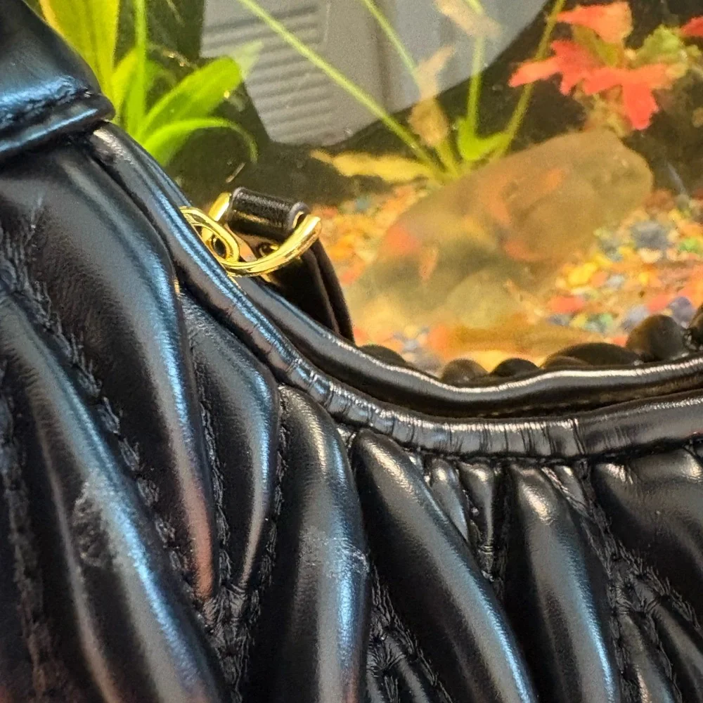 Black Quilted Shoulder Bag Crossbody purse - Picture 5 of 8